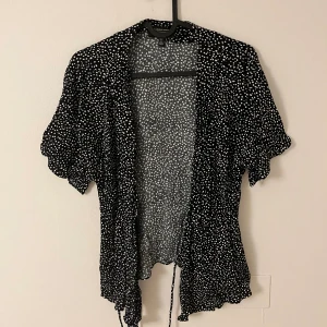 Knytblus - Mycket bra skick