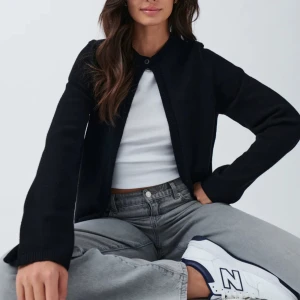 Kofta - Superrrr skön och snygg kofta från Ginatricot 😍🥹 Kontakta mig för mer bilder eller frågor! 💌