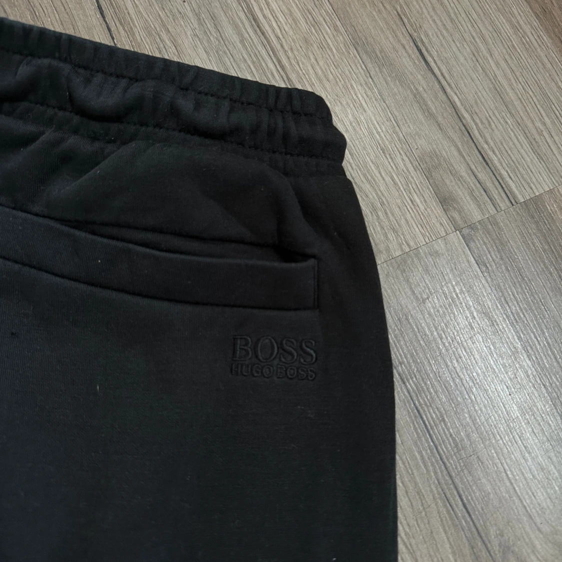 Hugo boss mjukisbyxor - 91