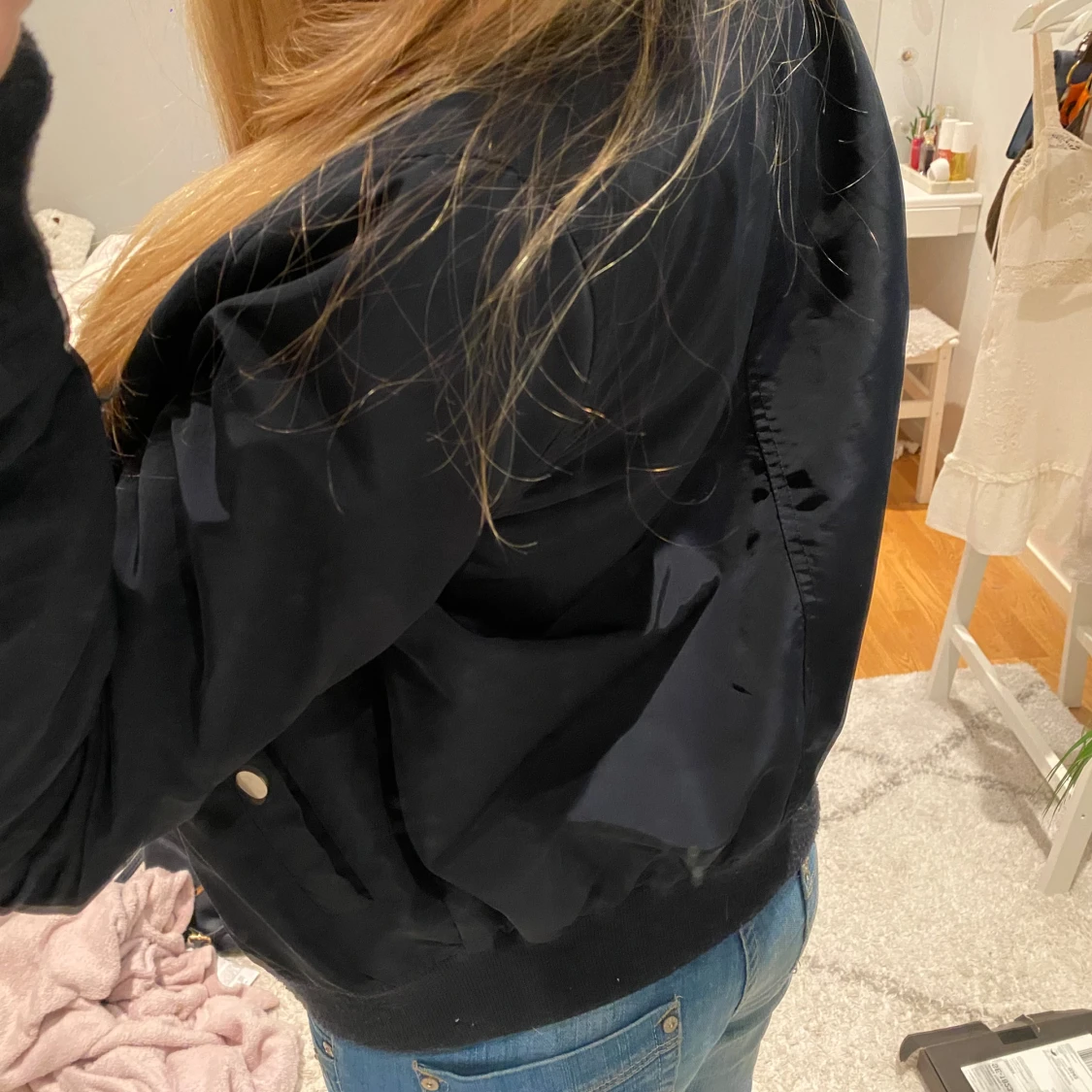 Mörkblå bomberjacka  - 90
