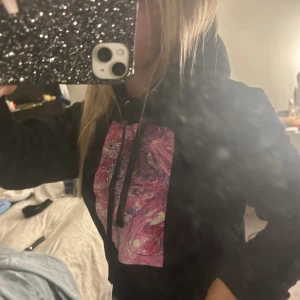 Hoodie - Hoodie från thecoolelephant