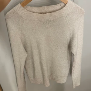 stickad tröja - stickad tröja från vero moda🤩