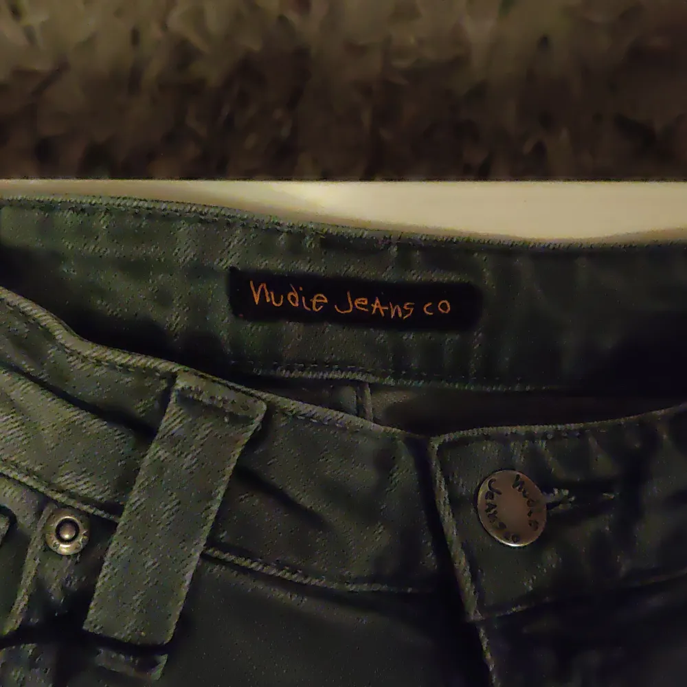 Säljer nu mina nudiejeans för dom har blivit för små. Storlek W30 L 32 och skick 9/10. Skriv vid minsta lilla fundering. Jeans & Byxor.