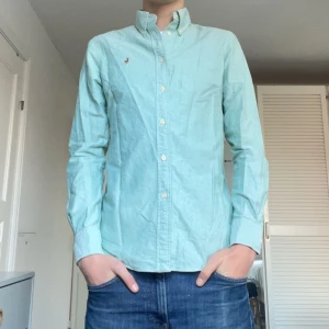 Ralph lauren skjorta - Väldigt fin Ralph lauren skjorta i riktigt bra skick. Skriv för frågor.