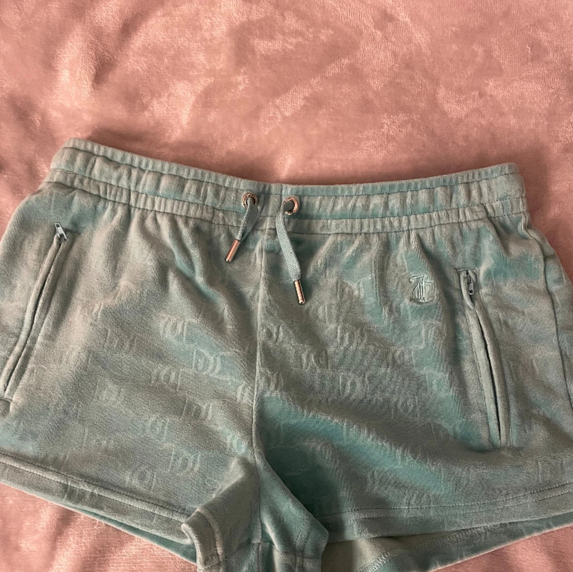 Juicy Couture shorts - 90