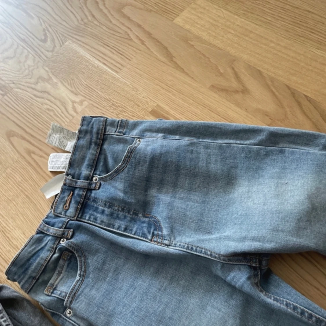 Pull and bear jeans - 90