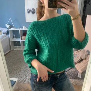 Sjukt snygg tröja💚💘 - Sjukt snygg trekvartsärmad tröja💘💚 Världens finaste färg💚💚passar xs-L!! 