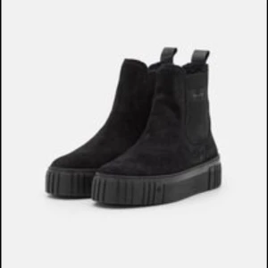 Gant skor - Gant skor helt nytt  Säljer på grund av fel storlek   Köpte för 1899 kvitto finns