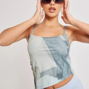 Topp - Superfint linne från Nelly men aldrig kommit till användning! Köpt för 379