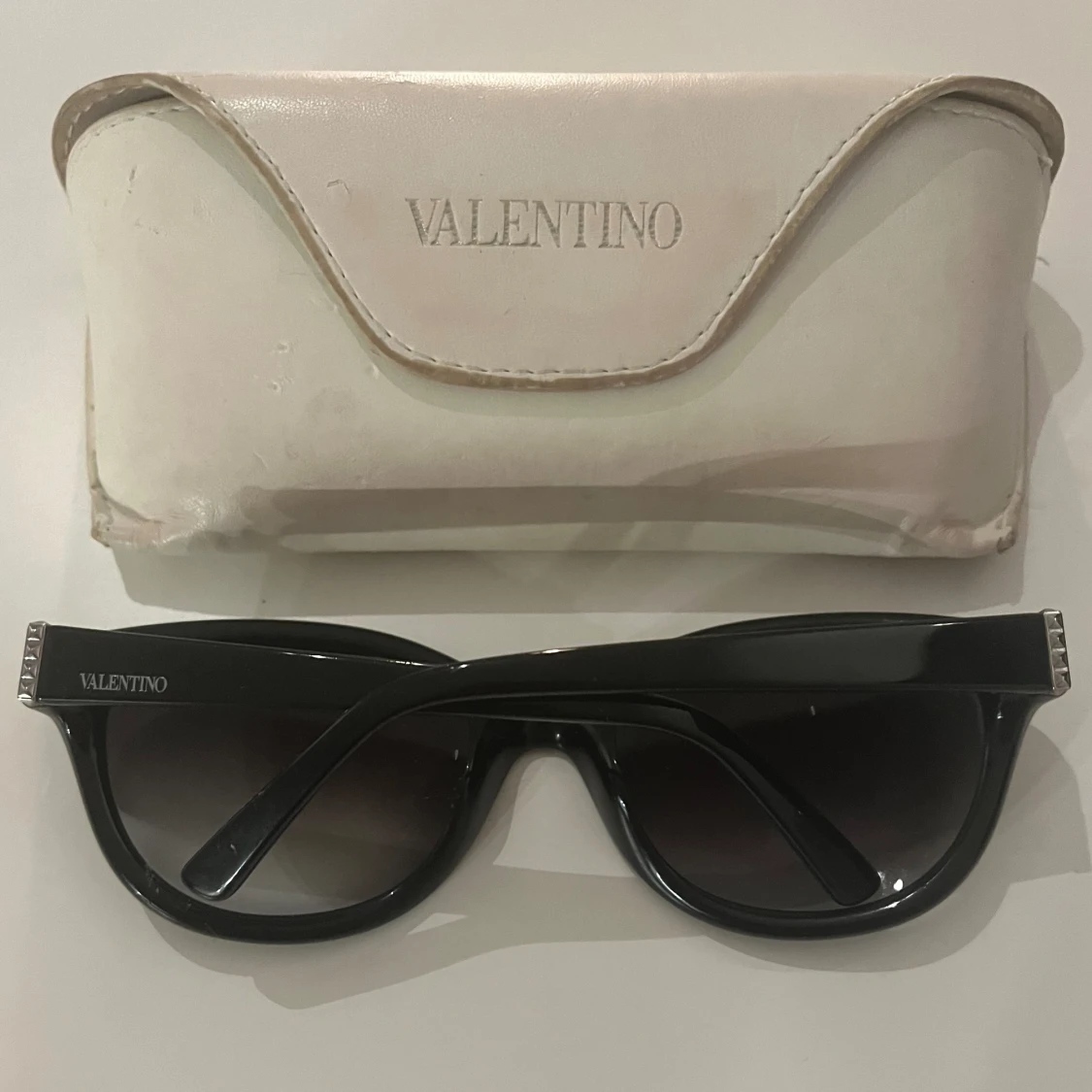 Valentino solglasögon