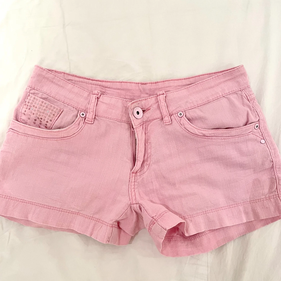 Lågmidjade jeansshorts  - 2