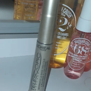Telescopic mascara💘 - Säljer min telescopic mascara dp jag aldrig andvänder den❤️ de va min favorit mascara förut och den blir jötte fin på fransarna men andvönder eh mascara längre❤️ just denna är helt ny och endast öppen,aldrig testad🤍 nypris:134kr❤️
