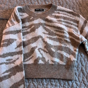 Tröja  - Endast testad 