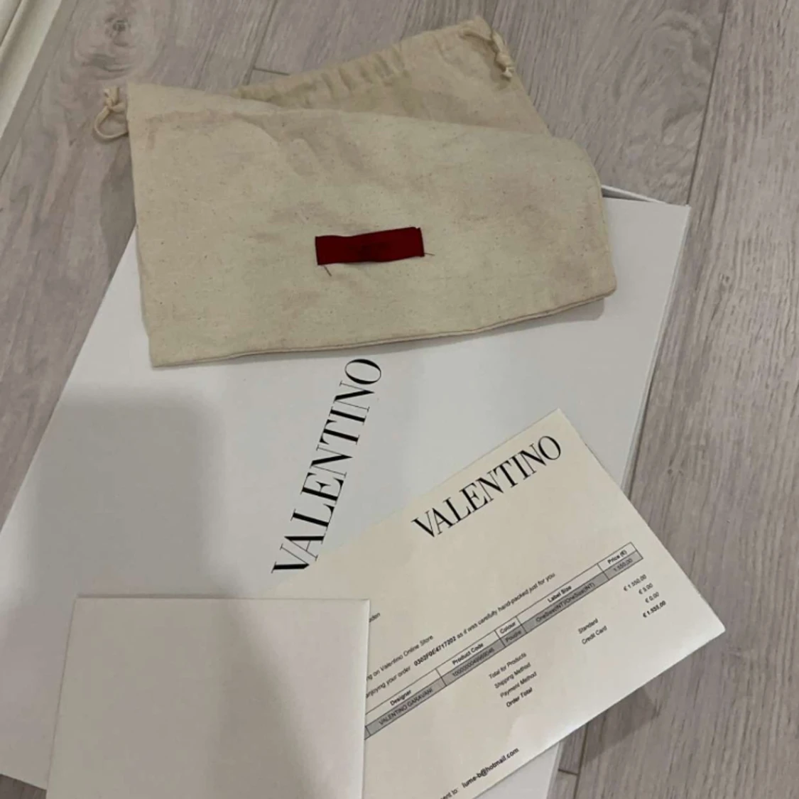 Valentino väska  - 91