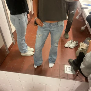 Skit snygga jeans - Säljer skit snygga jeans! Storlek M/38!