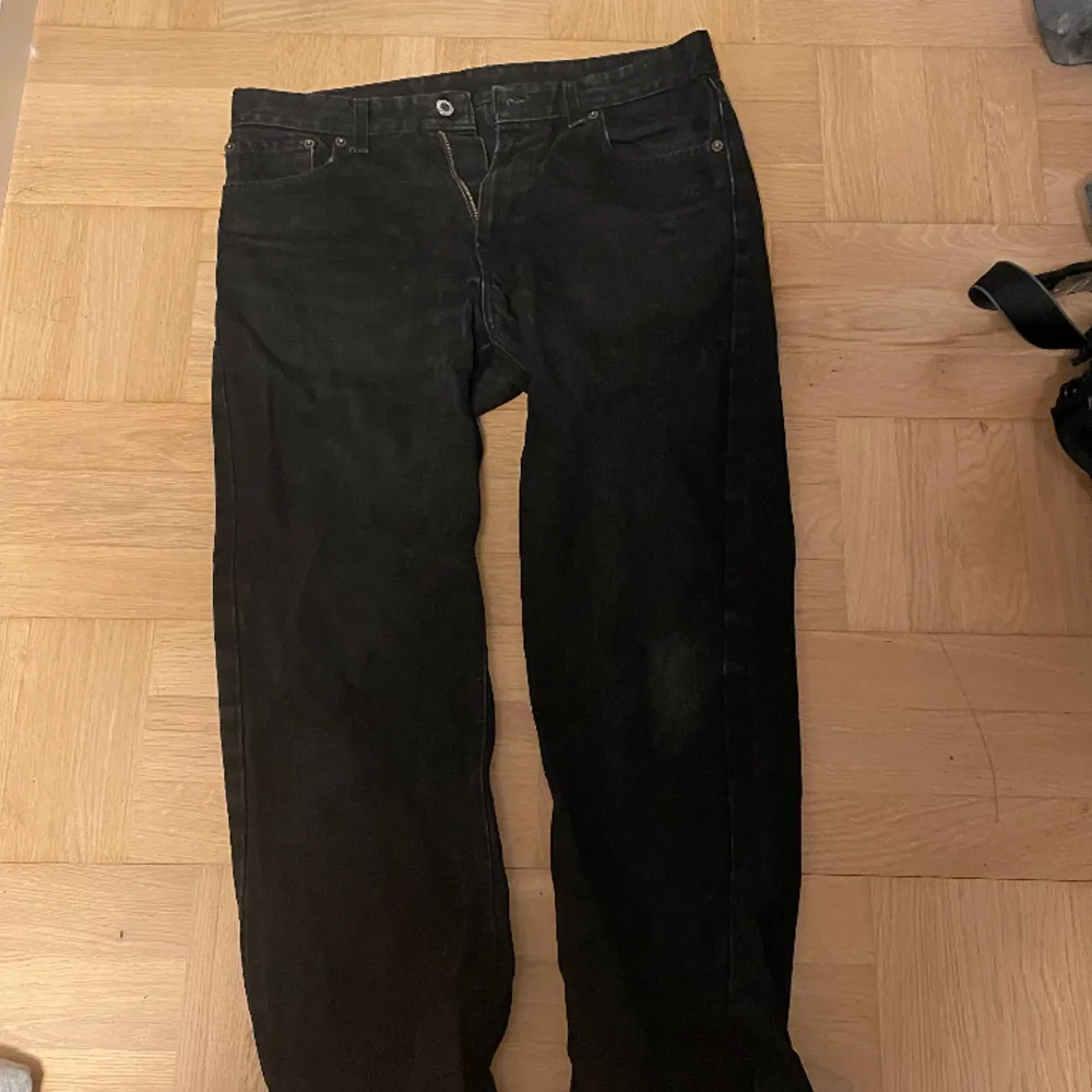 Aldrig använda, säljer för att dom bara legat i min byrå, mycket bra skick.. Jeans & Byxor.