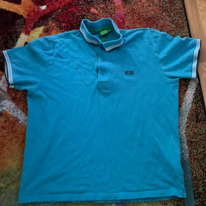 Hugo boss Piké - Kon 8/10 inga fläkar 