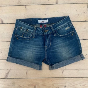 Jeansshorts stl 25 (XS)  - Nyskick  
