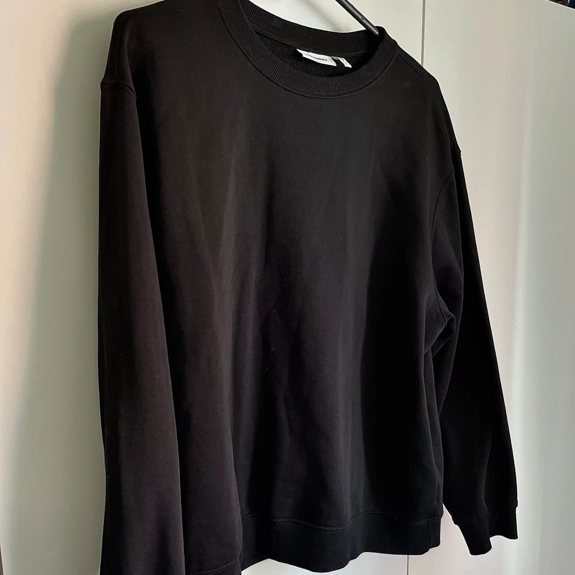 Svart Sweater  - 90