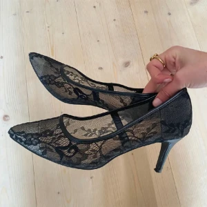 Spets klackar  - SUPER snygg verkligen❤️❤️