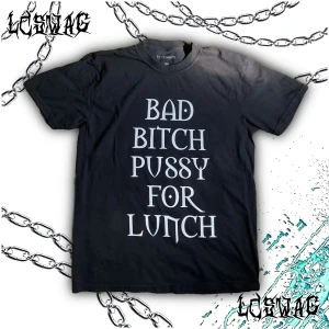 Ken Carson 2022 Merch🧛🏼 - Fetaste Ken Carson X Destroy Lonely tour merchen du kan hitta💯 Ifrån north america touren 2022😎 10/10 skick, använd fåtal gånger🙏🏻  (Är du inte nöjd med priset så kan vi komma överens om ett bättre pris💸💯)