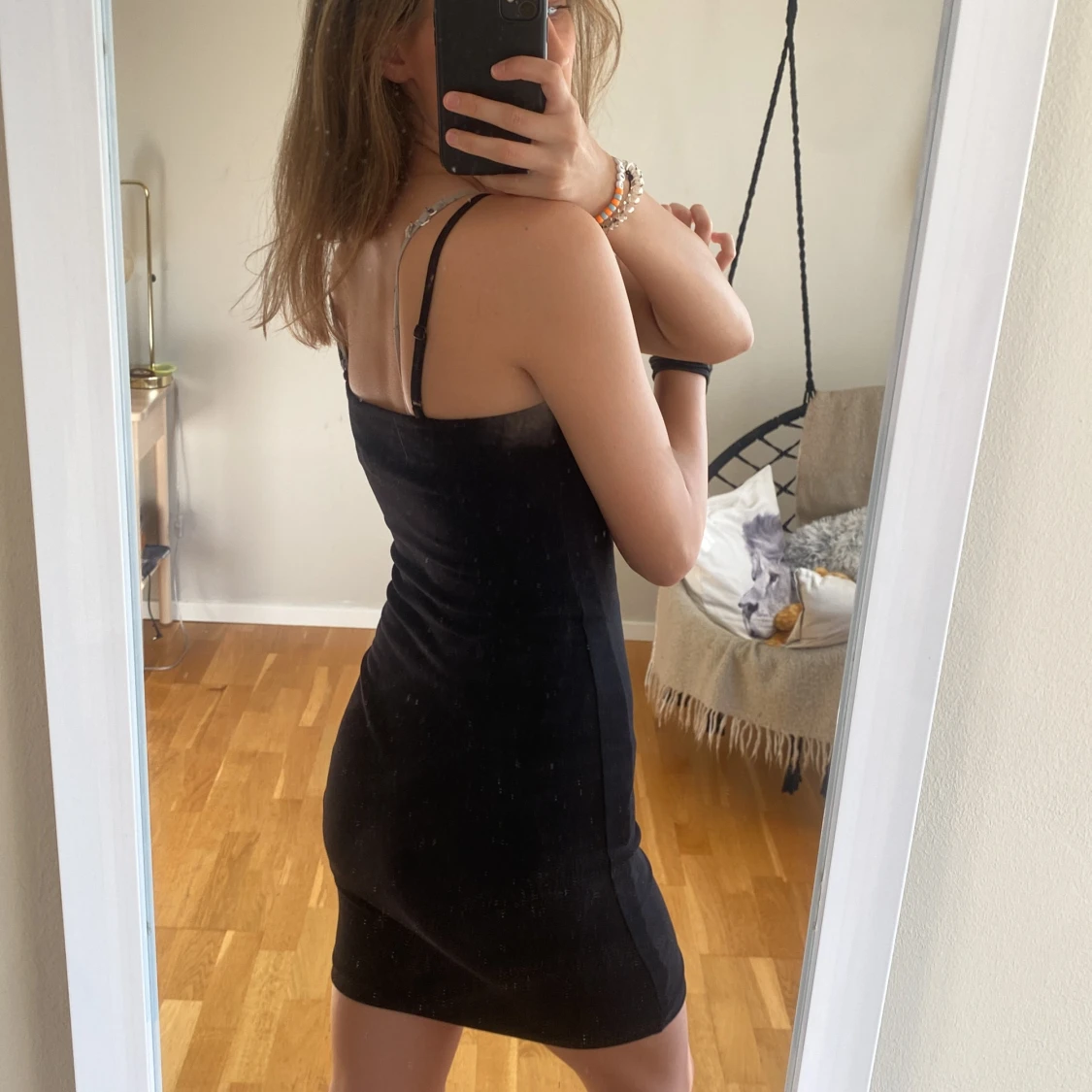 Kort svart klänning - 90