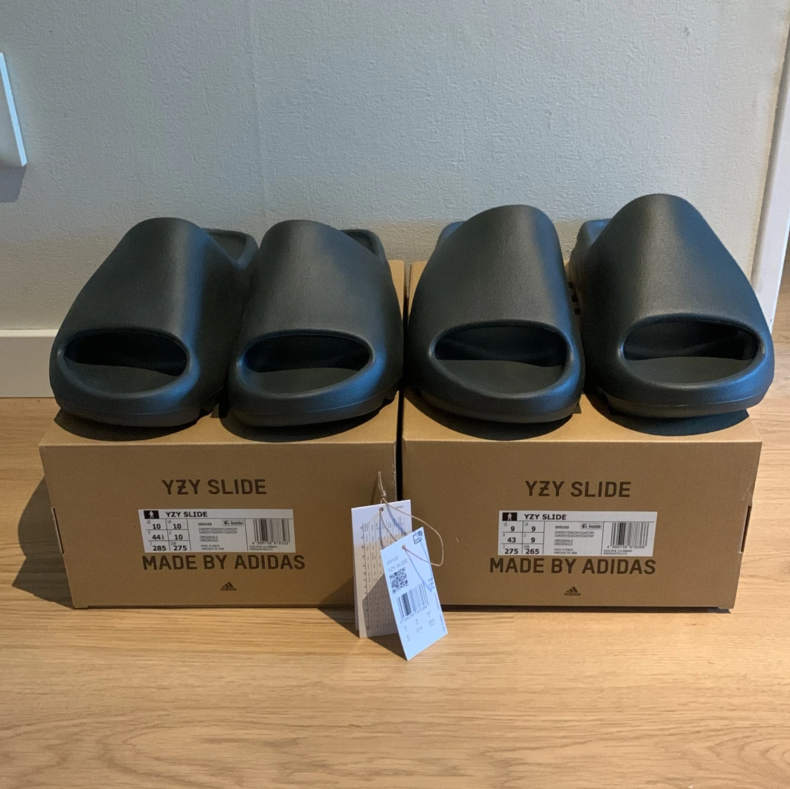 Yeezy slides Dark Onyx 2x - 91