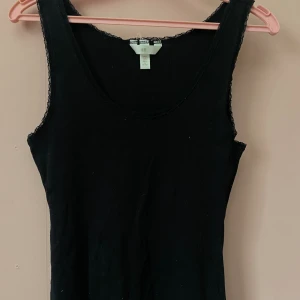 Linne - Svart linne från hm  Använd få gånger (Inga fläckar) 