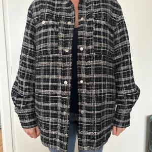 Vårjacka - Superfin och modern vårjacka som är i fint skick! 💓