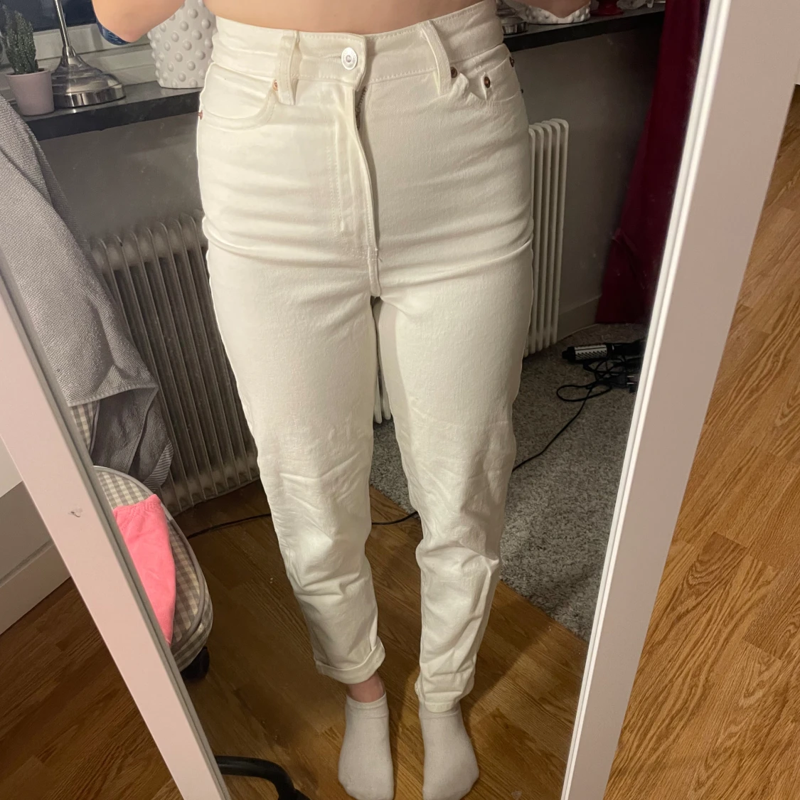 Vita byxor 