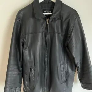 100% goat nappa leather jacket. Super soft leather with lining and 3 inside pockets. Great condition 