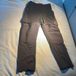 Vandringsbyxor - Vandringsbyxor som du kan vika upp till shorts