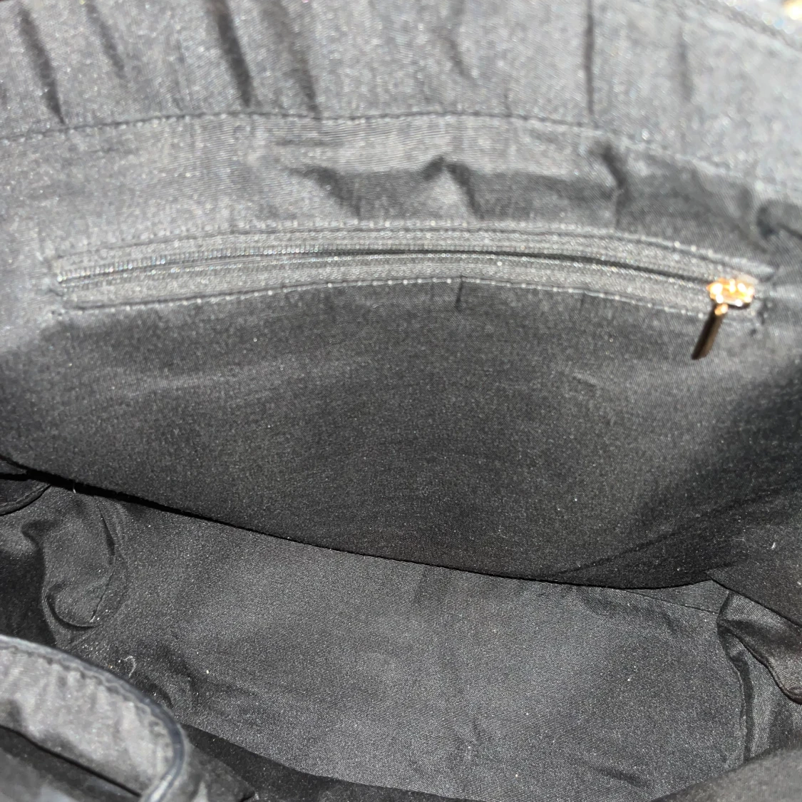 ”Ribbad” handväska  - 92