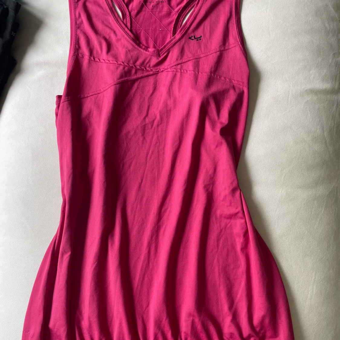 Ceriserosa linne y2k