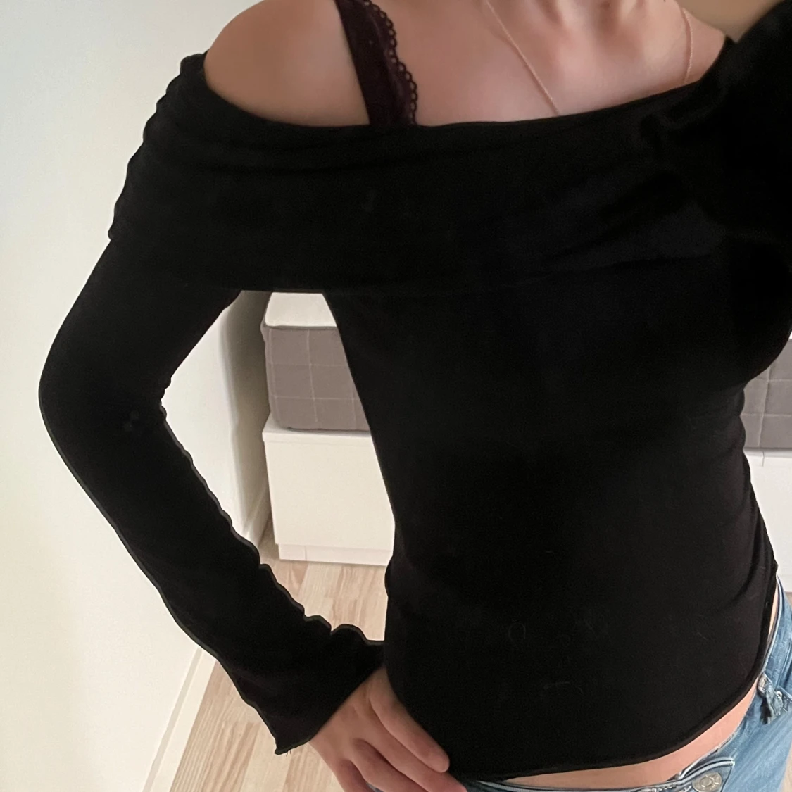 Svart off sholders tröja - 90