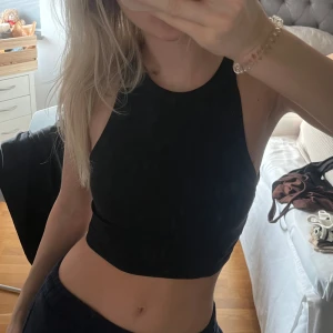 linne zara - svart linne zara, använd 1 gång  storlek S