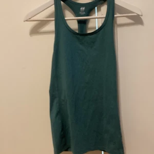 Unikt sportlinne - Strethig och luftig så kan användas av olika stolekar.  