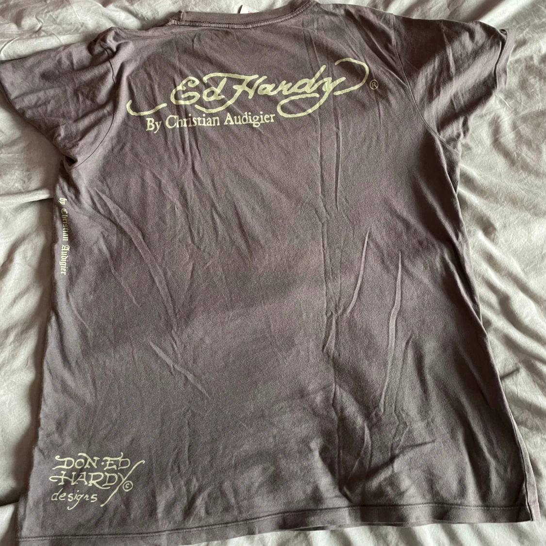 fetaste ed hardy T-shirten  - 90