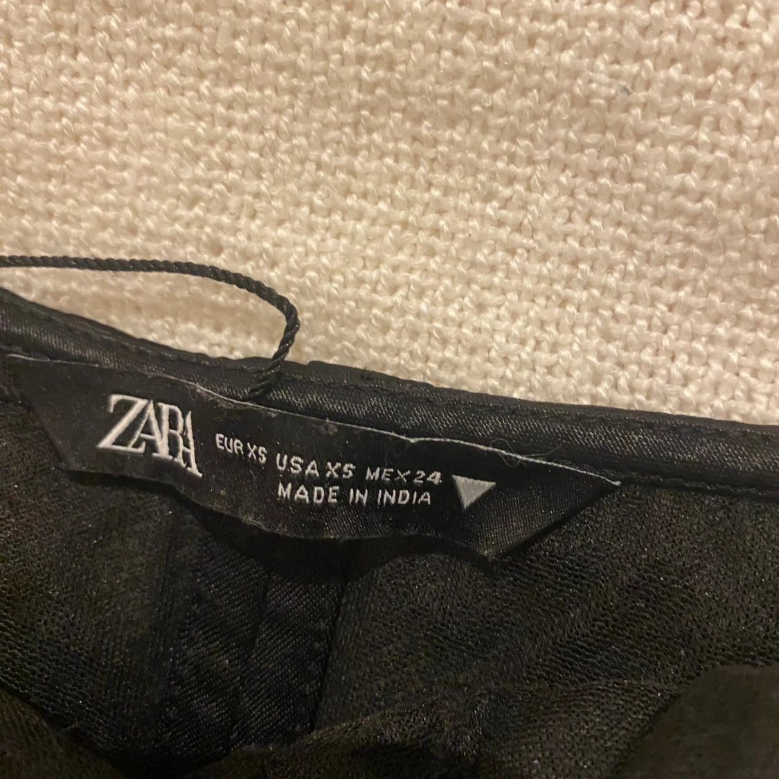 Svart zara topp - 91