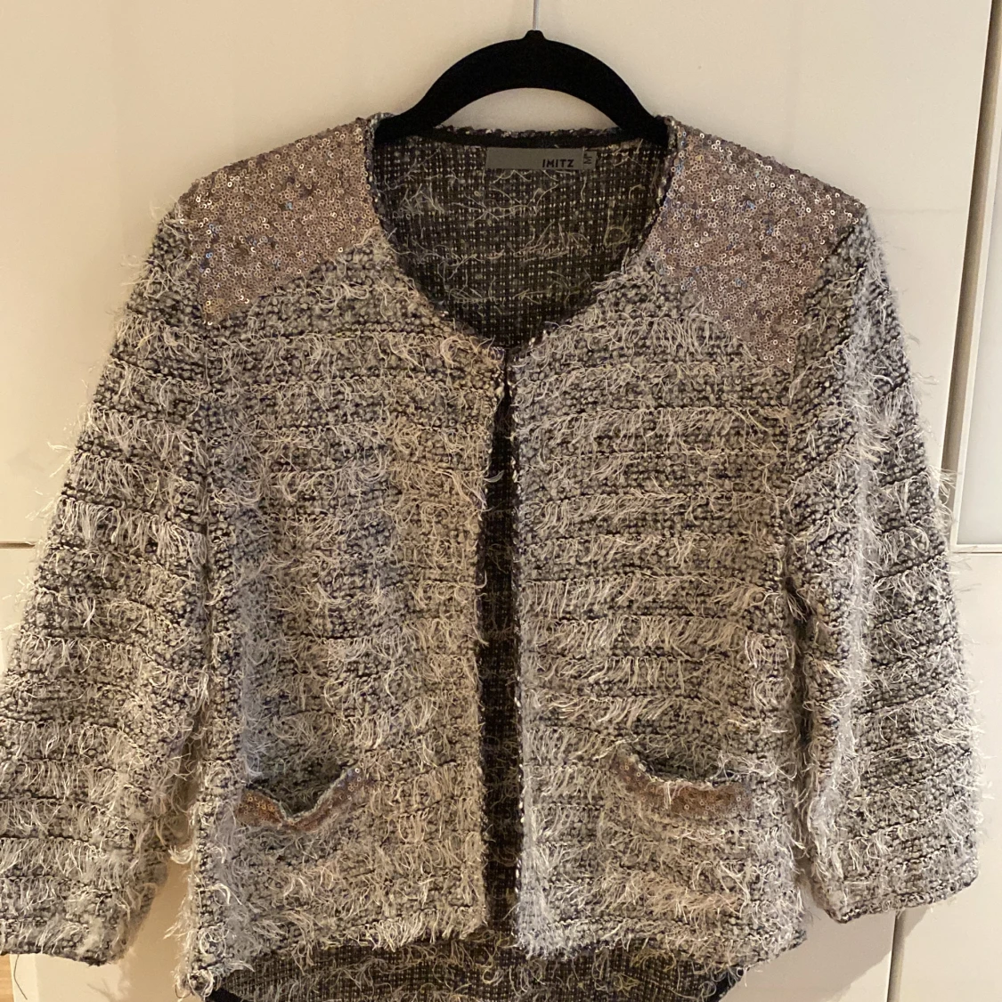 Trekvartsärmad kofta