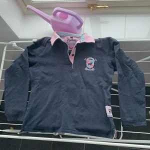 Långärmad piké  - Rydale