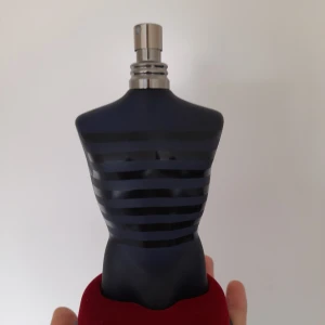Jean Paul Gaultier Ultra Male - 200ml knappt använd kanske 180 kvar