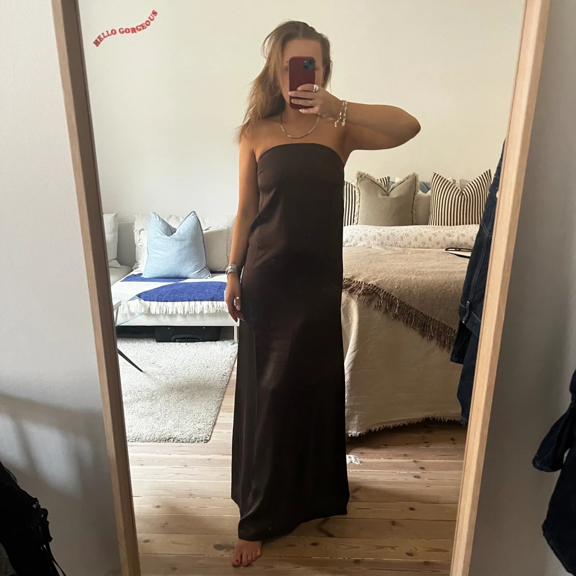 Långklänning i satin