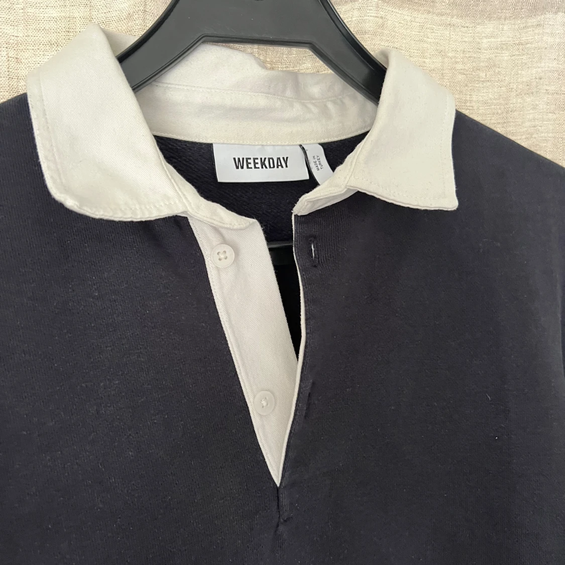 Weekday tröja - 90