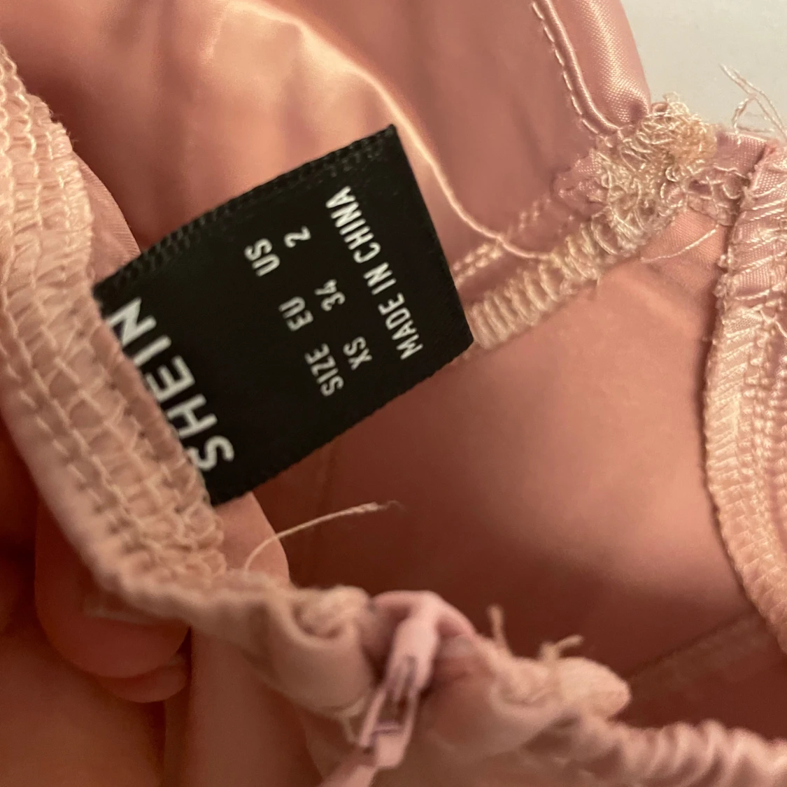 Fin gammelrosa klänning aldrig använd  - 92