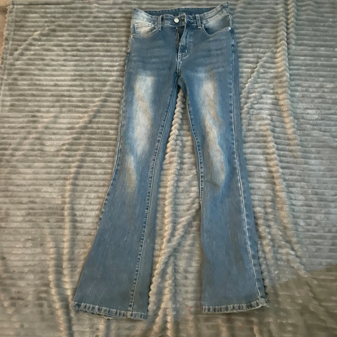 Låg midja boot cut