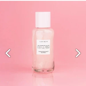 Glow recipe watermelon toner - Helt nu endast testad då den inte funkade för min hud❤️det är den lilla
