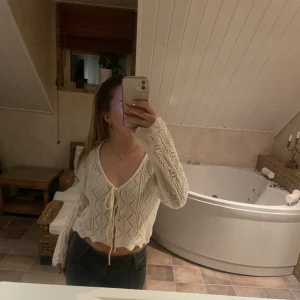 Tröja - Super gullig tröja från H&M i storlek M💓knappt använd