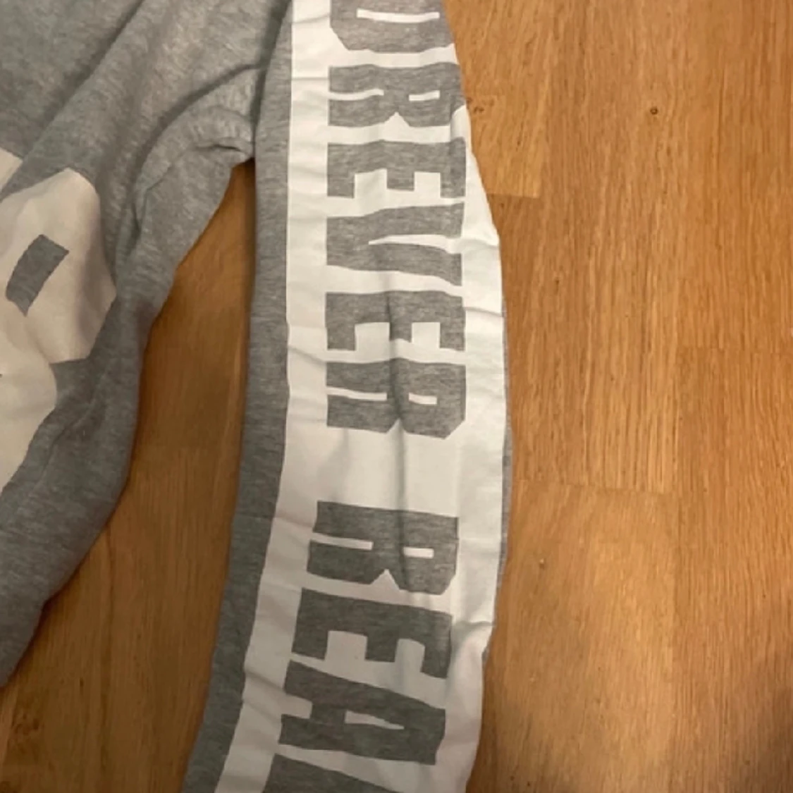 Tjocktröja grå - 90