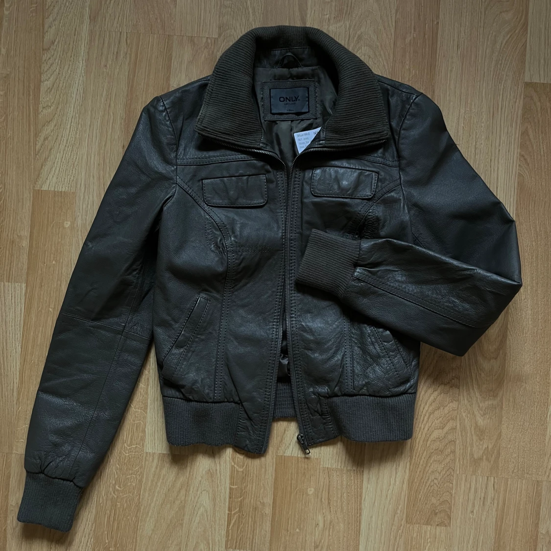 Brun/Grå läderjacka